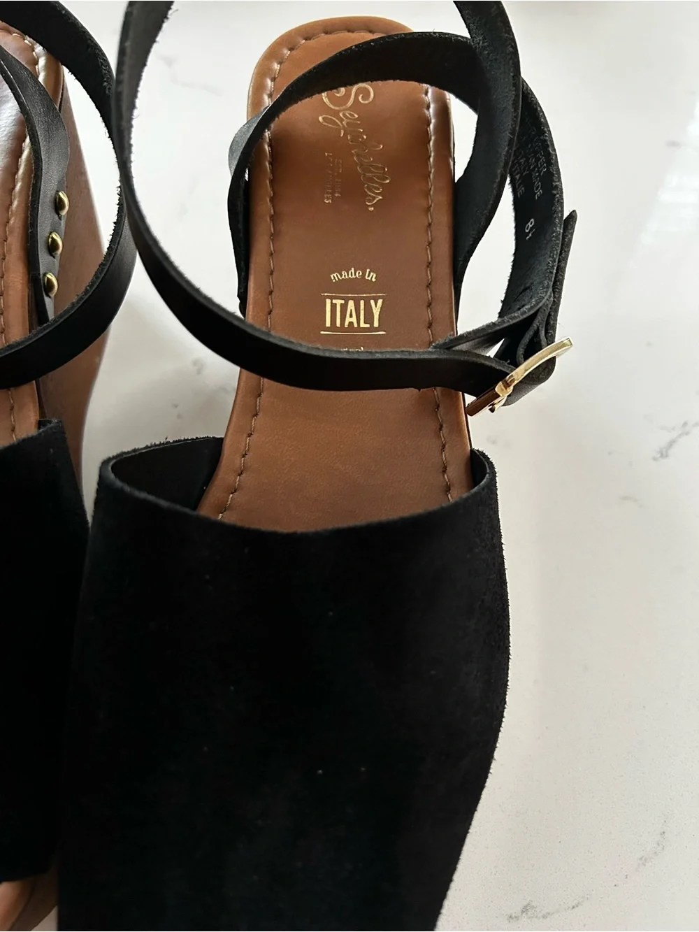 Seychelles black platform sandal heels leather suede size 8.5